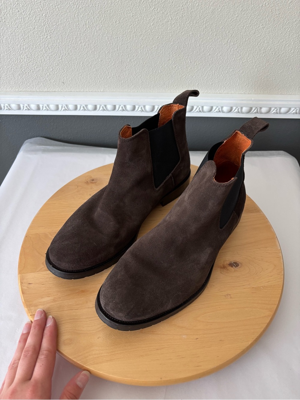 Rodd & Gunn Dark Ealing Chocolate Brown Suede Chukka Boots Size 8